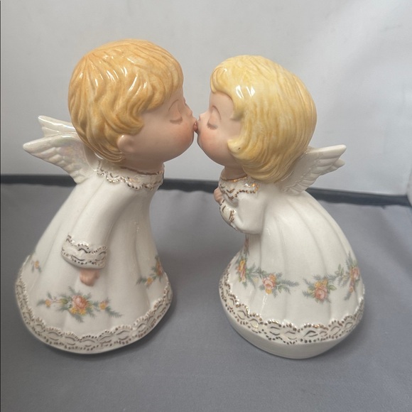 Kissing Angels vintage - Picture 2 of 7
